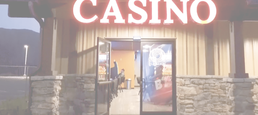 La posta casino closes